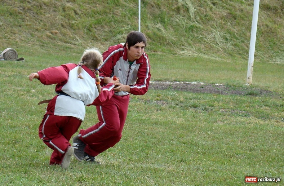 Zdjęcie w galerii na portalu naszraciborz.pl: W Jankowicach zmagali się strażacy wiadomości z regionu