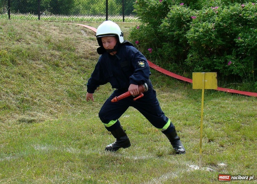 Zdjęcie w galerii na portalu naszraciborz.pl: W Jankowicach zmagali się strażacy wiadomości z regionu