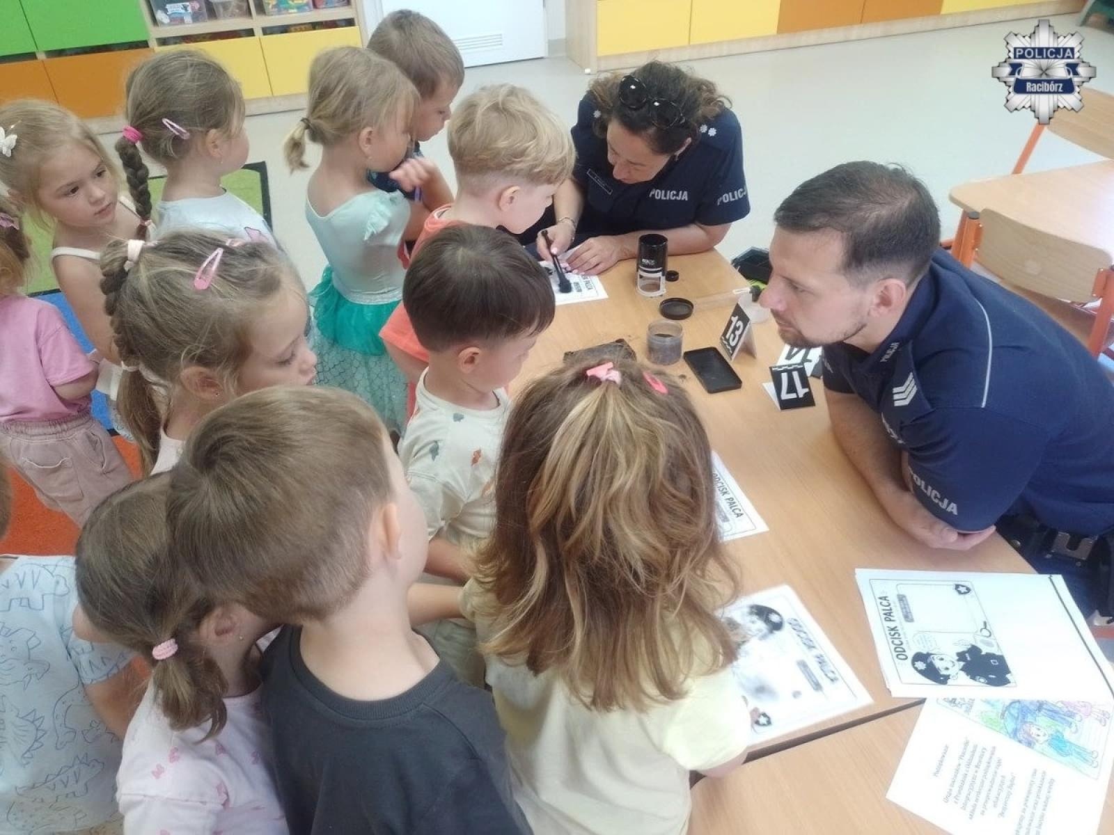 Zdjęcie w galerii na portalu naszraciborz.pl: Bezpieczny bajtel na roli w Grzegorzowicach i Brzeźnicy wiadomości z regionu