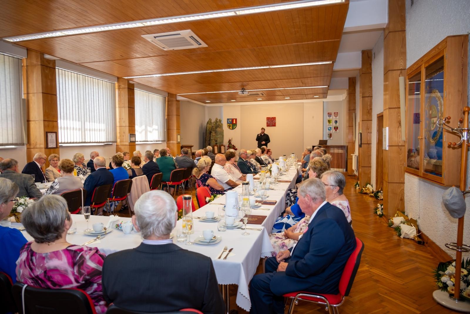 Zdjęcie w galerii na portalu naszraciborz.pl: Złote Gody w Gminie Krzyżanowice. Jubilaci odebrali medale za 50 lat małżeństwa wiadomości z regionu
