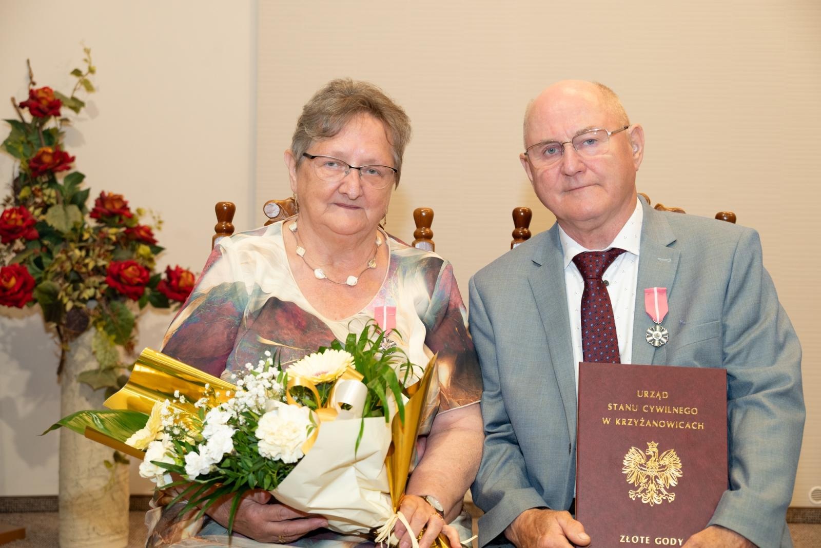 Zdjęcie w galerii na portalu naszraciborz.pl: Złote Gody w Gminie Krzyżanowice. Jubilaci odebrali medale za 50 lat małżeństwa wiadomości z regionu
