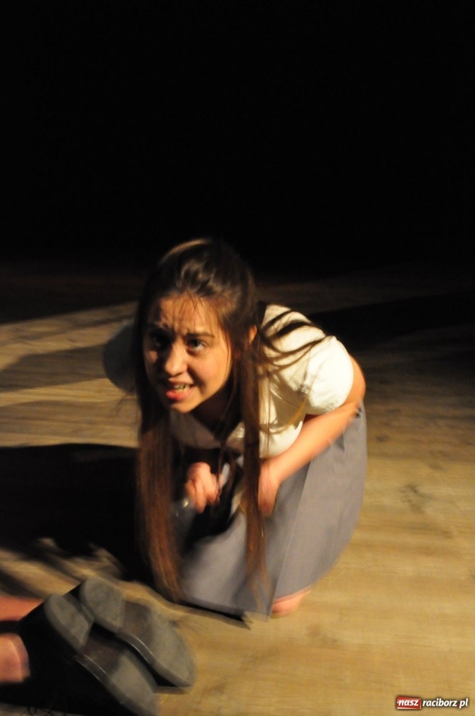 Zdjęcie w galerii na portalu naszraciborz.pl: Zmierzyli się z Gombrowiczem wiadomości z regionu