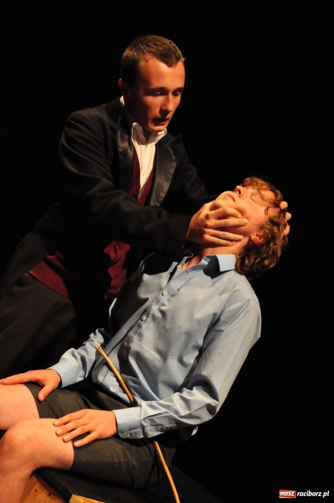 Zdjęcie w galerii na portalu naszraciborz.pl: Zmierzyli się z Gombrowiczem wiadomości z regionu