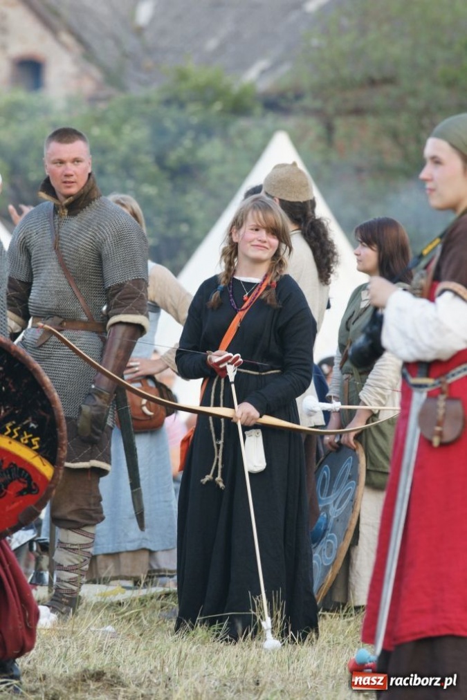 Zdjęcie w galerii na portalu naszraciborz.pl: Najazd na wioskę a potem bitwa wiadomości z regionu