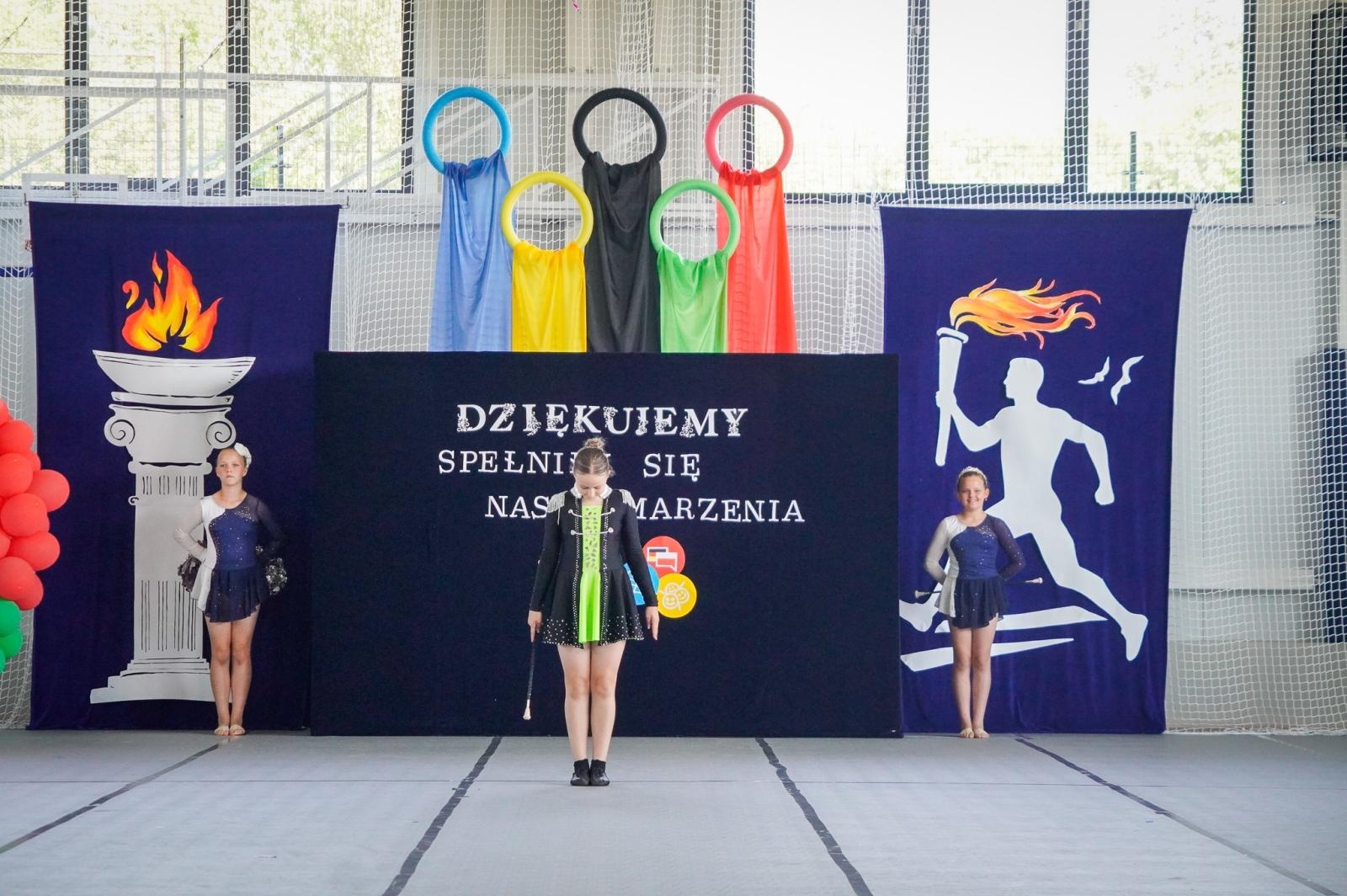 Zdjęcie w galerii na portalu naszraciborz.pl: Gala mistrzów nauki i miejskie zakończenie roku szkolnego w Raciborzu: uroczyste uhonorowanie laureatów, finalistów oraz ich pedagogów wiadomości z regionu