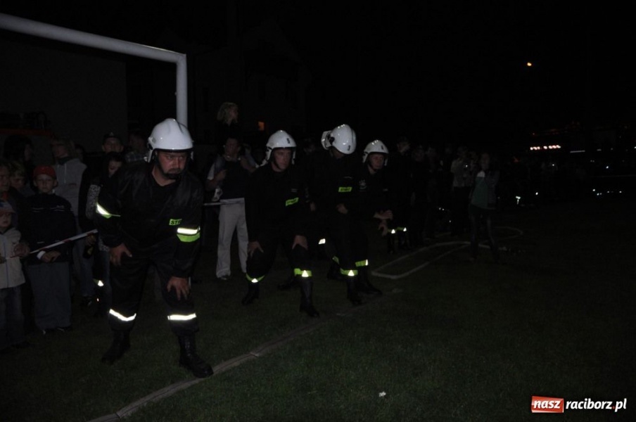 Zdjęcie w galerii na portalu naszraciborz.pl: Rudyszwałd znów najlepszy nocą wiadomości z regionu