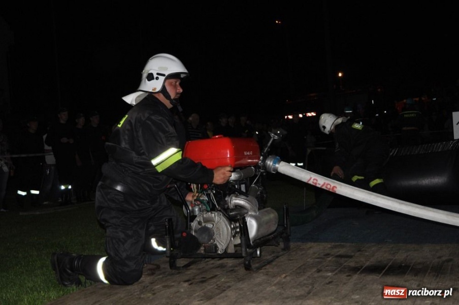 Zdjęcie w galerii na portalu naszraciborz.pl: Rudyszwałd znów najlepszy nocą wiadomości z regionu