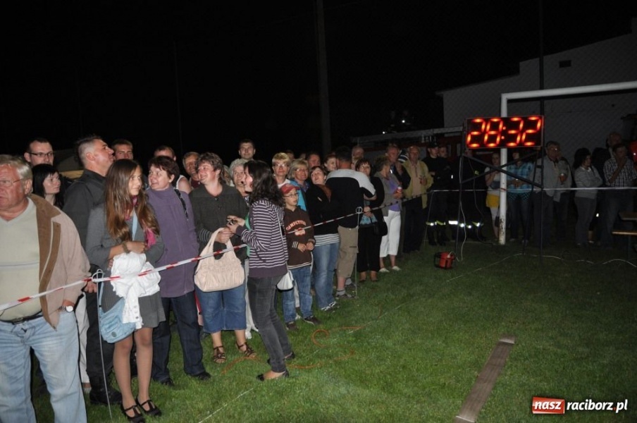 Zdjęcie w galerii na portalu naszraciborz.pl: Rudyszwałd znów najlepszy nocą wiadomości z regionu