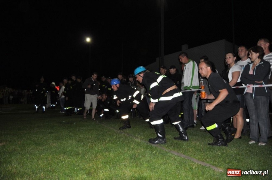 Zdjęcie w galerii na portalu naszraciborz.pl: Rudyszwałd znów najlepszy nocą wiadomości z regionu