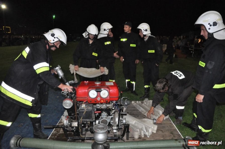 Zdjęcie w galerii na portalu naszraciborz.pl: Rudyszwałd znów najlepszy nocą wiadomości z regionu