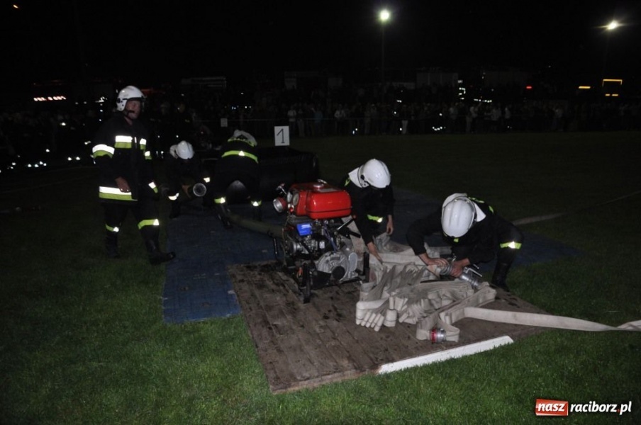 Zdjęcie w galerii na portalu naszraciborz.pl: Rudyszwałd znów najlepszy nocą wiadomości z regionu