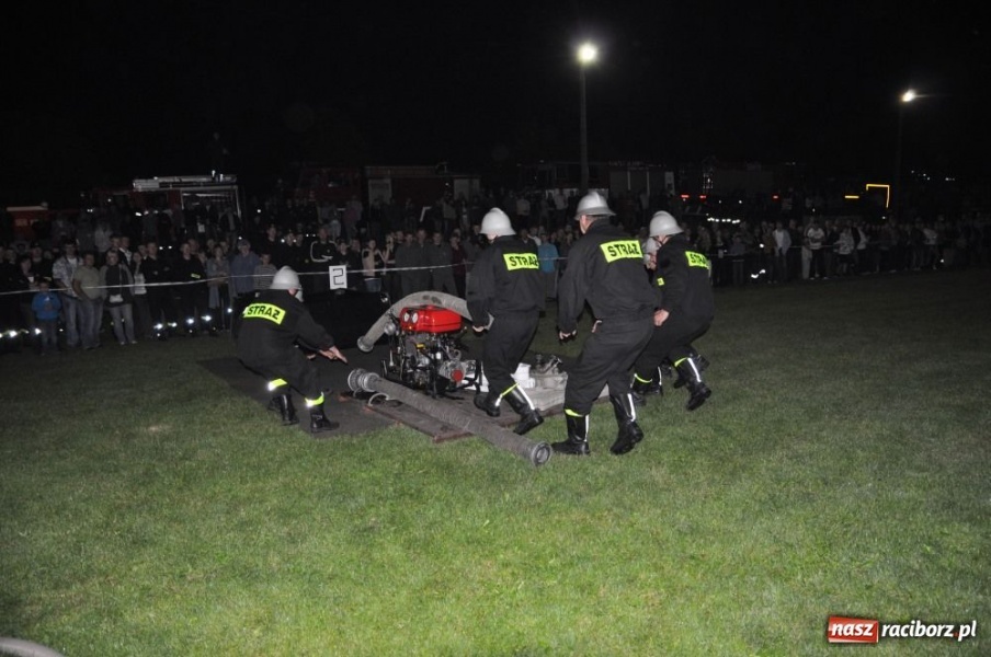 Zdjęcie w galerii na portalu naszraciborz.pl: Rudyszwałd znów najlepszy nocą wiadomości z regionu