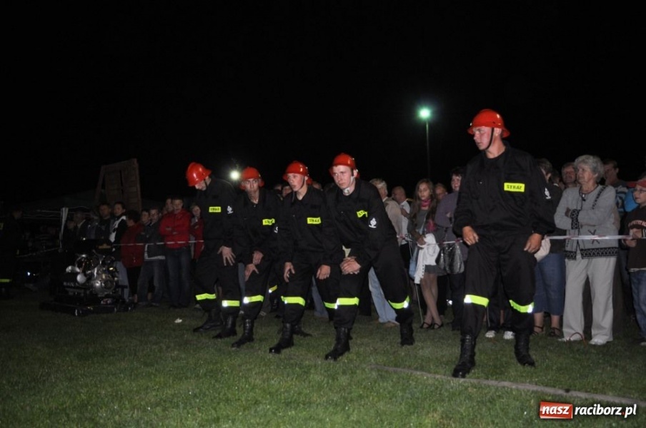 Zdjęcie w galerii na portalu naszraciborz.pl: Rudyszwałd znów najlepszy nocą wiadomości z regionu