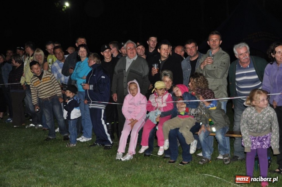 Zdjęcie w galerii na portalu naszraciborz.pl: Rudyszwałd znów najlepszy nocą wiadomości z regionu