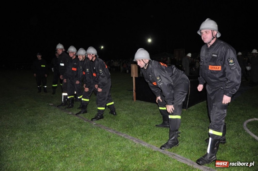 Zdjęcie w galerii na portalu naszraciborz.pl: Rudyszwałd znów najlepszy nocą wiadomości z regionu