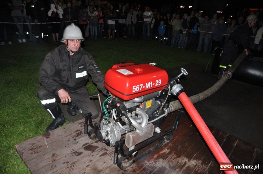 Zdjęcie w galerii na portalu naszraciborz.pl: Rudyszwałd znów najlepszy nocą wiadomości z regionu