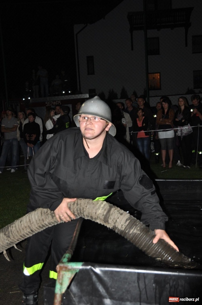 Zdjęcie w galerii na portalu naszraciborz.pl: Rudyszwałd znów najlepszy nocą wiadomości z regionu