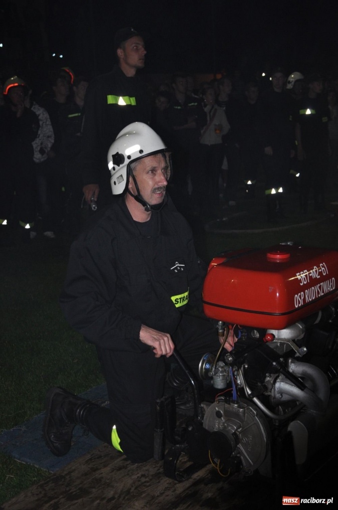 Zdjęcie w galerii na portalu naszraciborz.pl: Rudyszwałd znów najlepszy nocą wiadomości z regionu