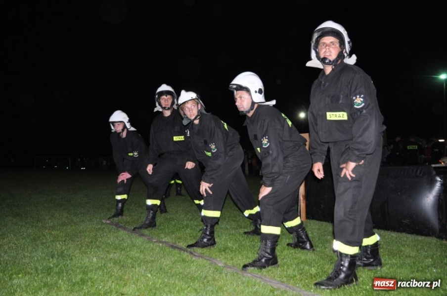 Zdjęcie w galerii na portalu naszraciborz.pl: Rudyszwałd znów najlepszy nocą wiadomości z regionu