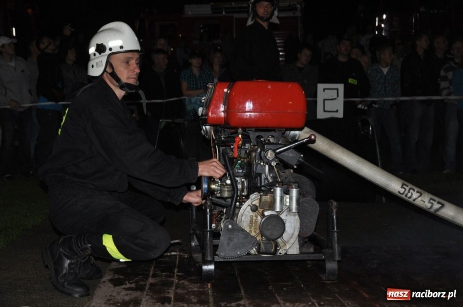 Zdjęcie w galerii na portalu naszraciborz.pl: Rudyszwałd znów najlepszy nocą wiadomości z regionu