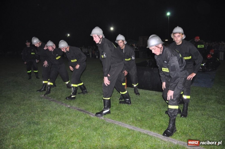 Zdjęcie w galerii na portalu naszraciborz.pl: Rudyszwałd znów najlepszy nocą wiadomości z regionu