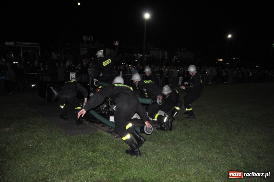 Zdjęcie w galerii na portalu naszraciborz.pl: Rudyszwałd znów najlepszy nocą wiadomości z regionu