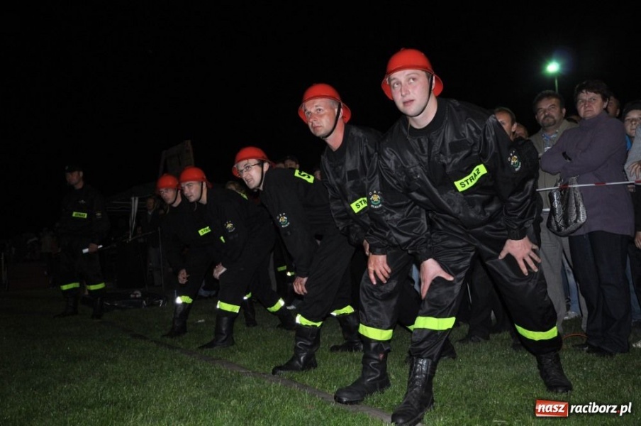Zdjęcie w galerii na portalu naszraciborz.pl: Rudyszwałd znów najlepszy nocą wiadomości z regionu