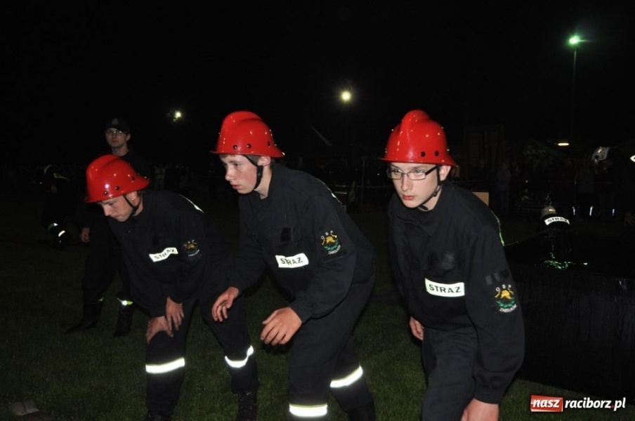 Zdjęcie w galerii na portalu naszraciborz.pl: Rudyszwałd znów najlepszy nocą wiadomości z regionu