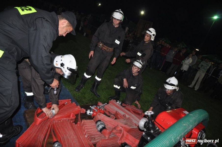 Zdjęcie w galerii na portalu naszraciborz.pl: Rudyszwałd znów najlepszy nocą wiadomości z regionu