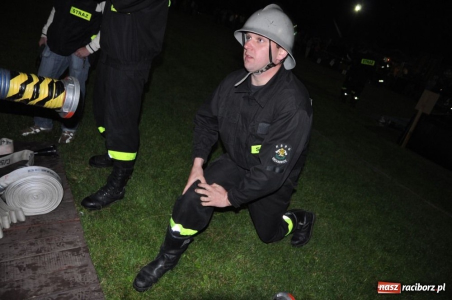 Zdjęcie w galerii na portalu naszraciborz.pl: Rudyszwałd znów najlepszy nocą wiadomości z regionu