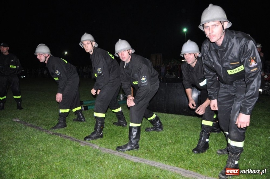 Zdjęcie w galerii na portalu naszraciborz.pl: Rudyszwałd znów najlepszy nocą wiadomości z regionu