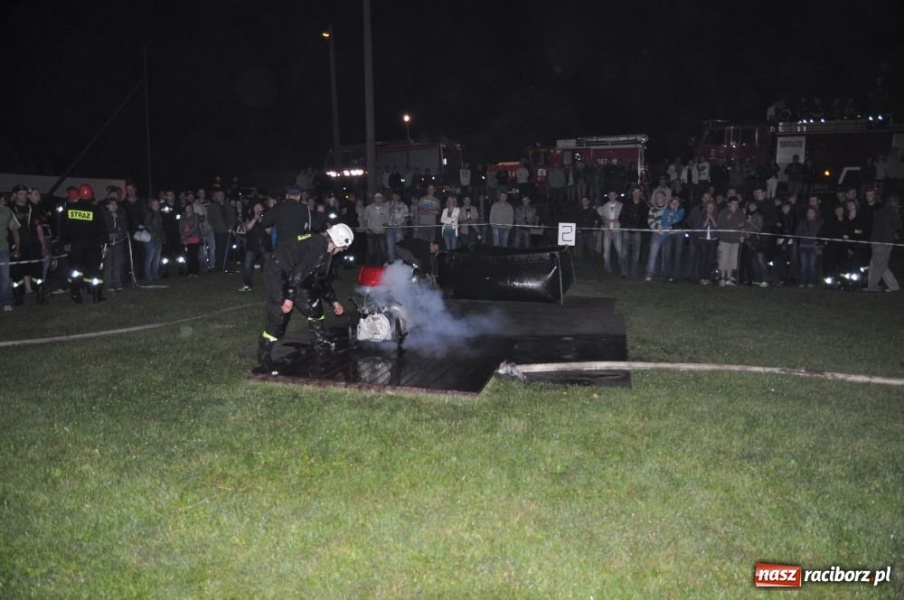 Zdjęcie w galerii na portalu naszraciborz.pl: Rudyszwałd znów najlepszy nocą wiadomości z regionu