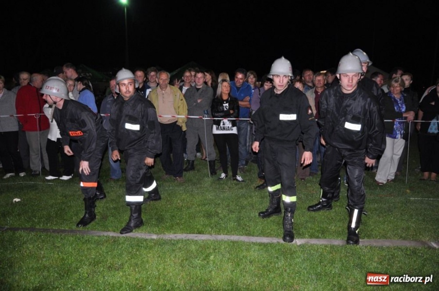 Zdjęcie w galerii na portalu naszraciborz.pl: Rudyszwałd znów najlepszy nocą wiadomości z regionu