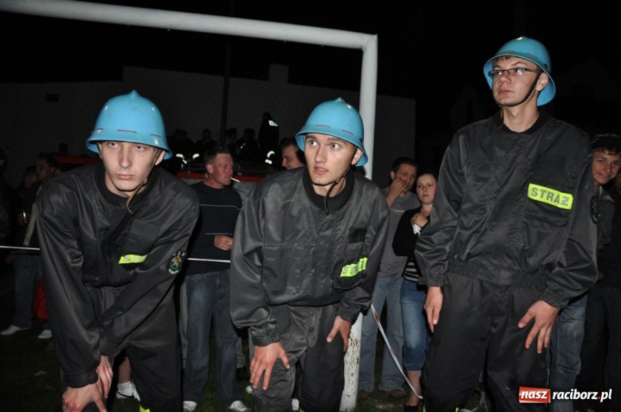 Zdjęcie w galerii na portalu naszraciborz.pl: Rudyszwałd znów najlepszy nocą wiadomości z regionu