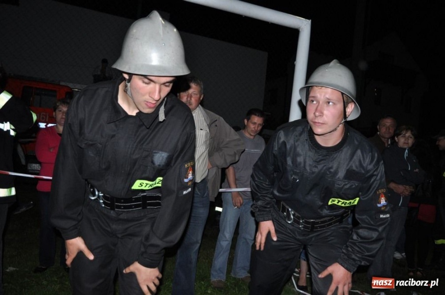 Zdjęcie w galerii na portalu naszraciborz.pl: Rudyszwałd znów najlepszy nocą wiadomości z regionu