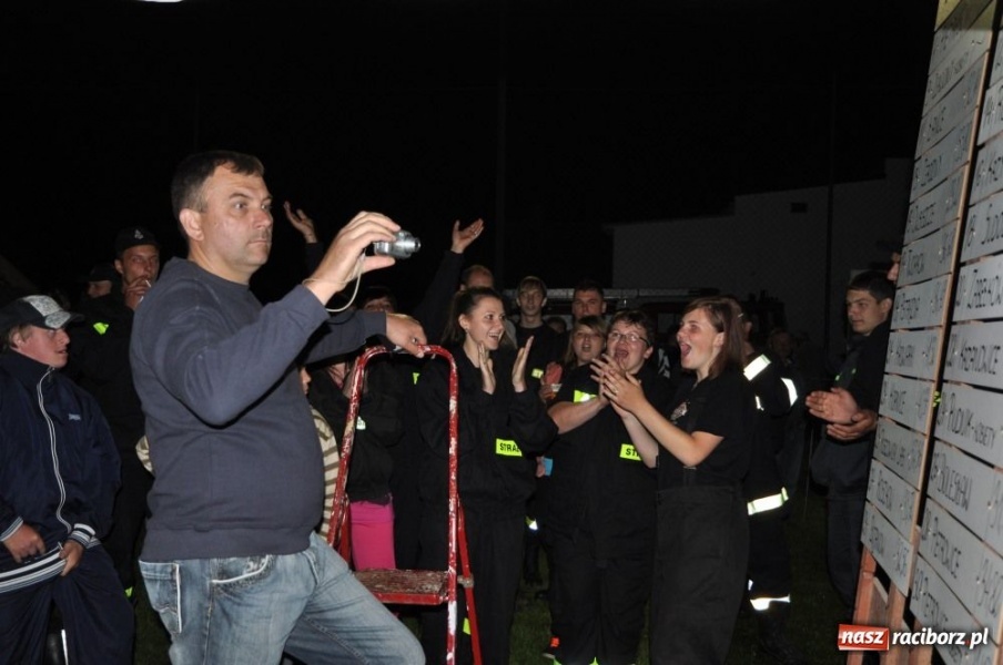 Zdjęcie w galerii na portalu naszraciborz.pl: Rudyszwałd znów najlepszy nocą wiadomości z regionu