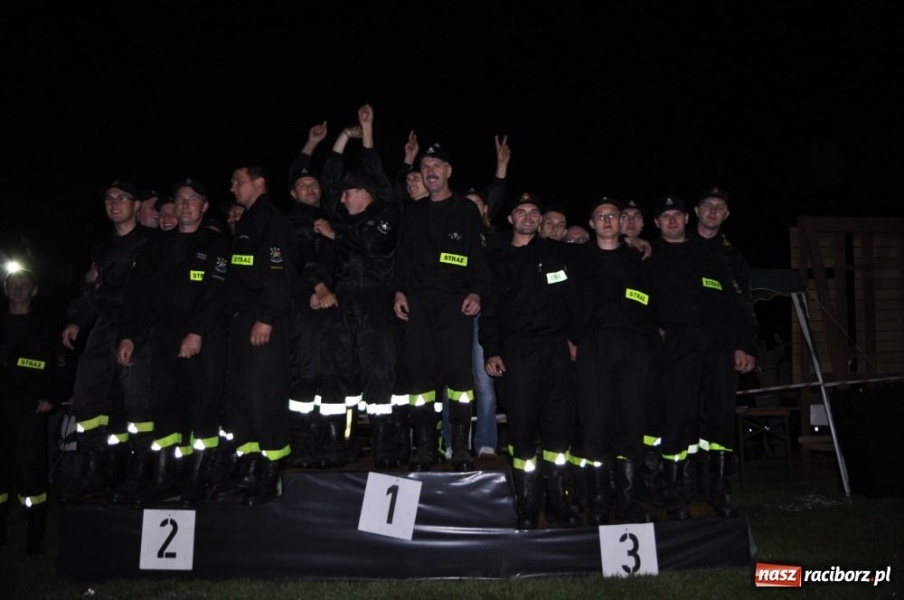 Zdjęcie w galerii na portalu naszraciborz.pl: Rudyszwałd znów najlepszy nocą wiadomości z regionu