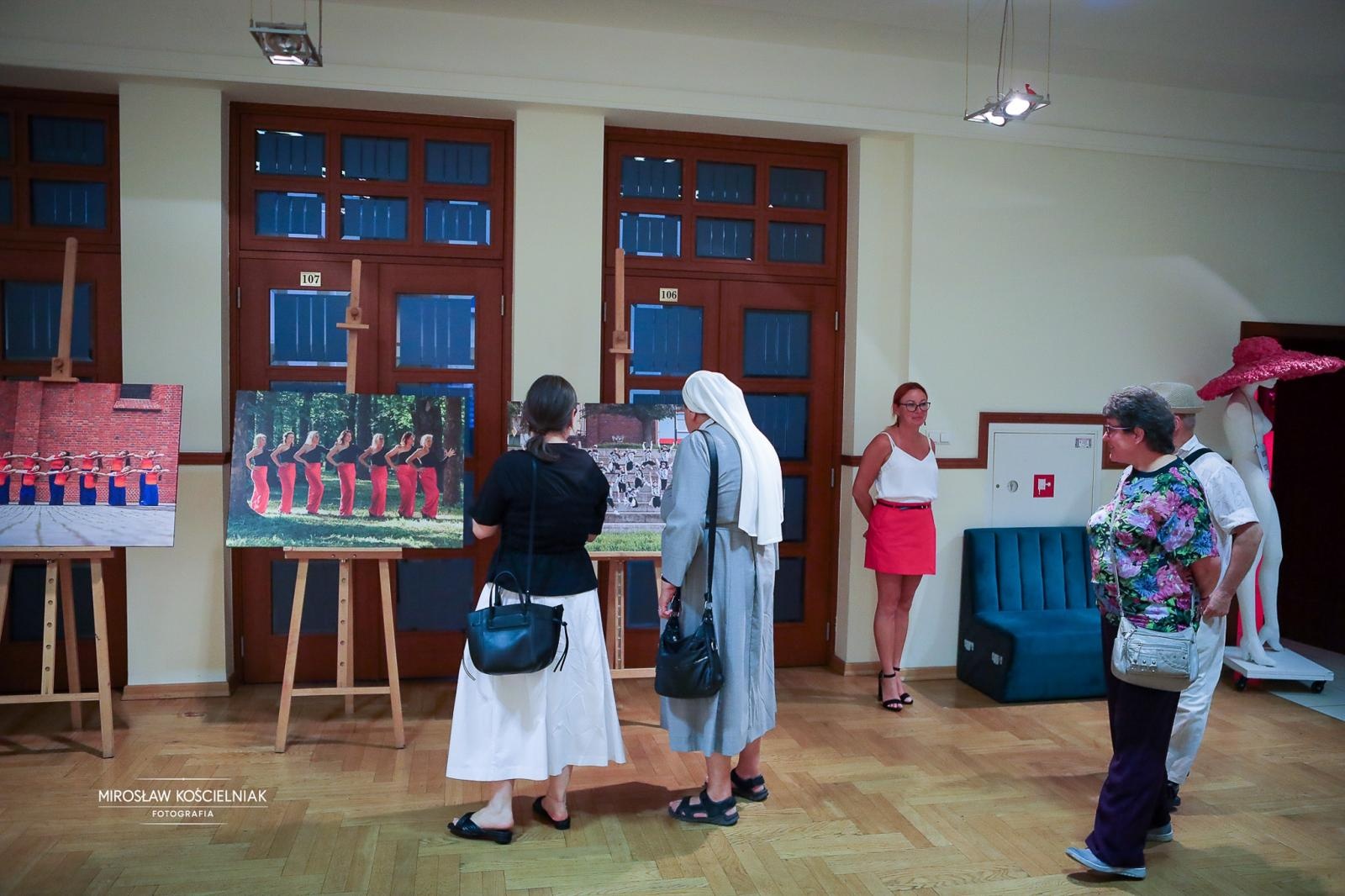 Zdjęcie w galerii na portalu naszraciborz.pl: Noc Kultury 2051 otworzyła jubileusz 25-lecia RCK wiadomości z regionu