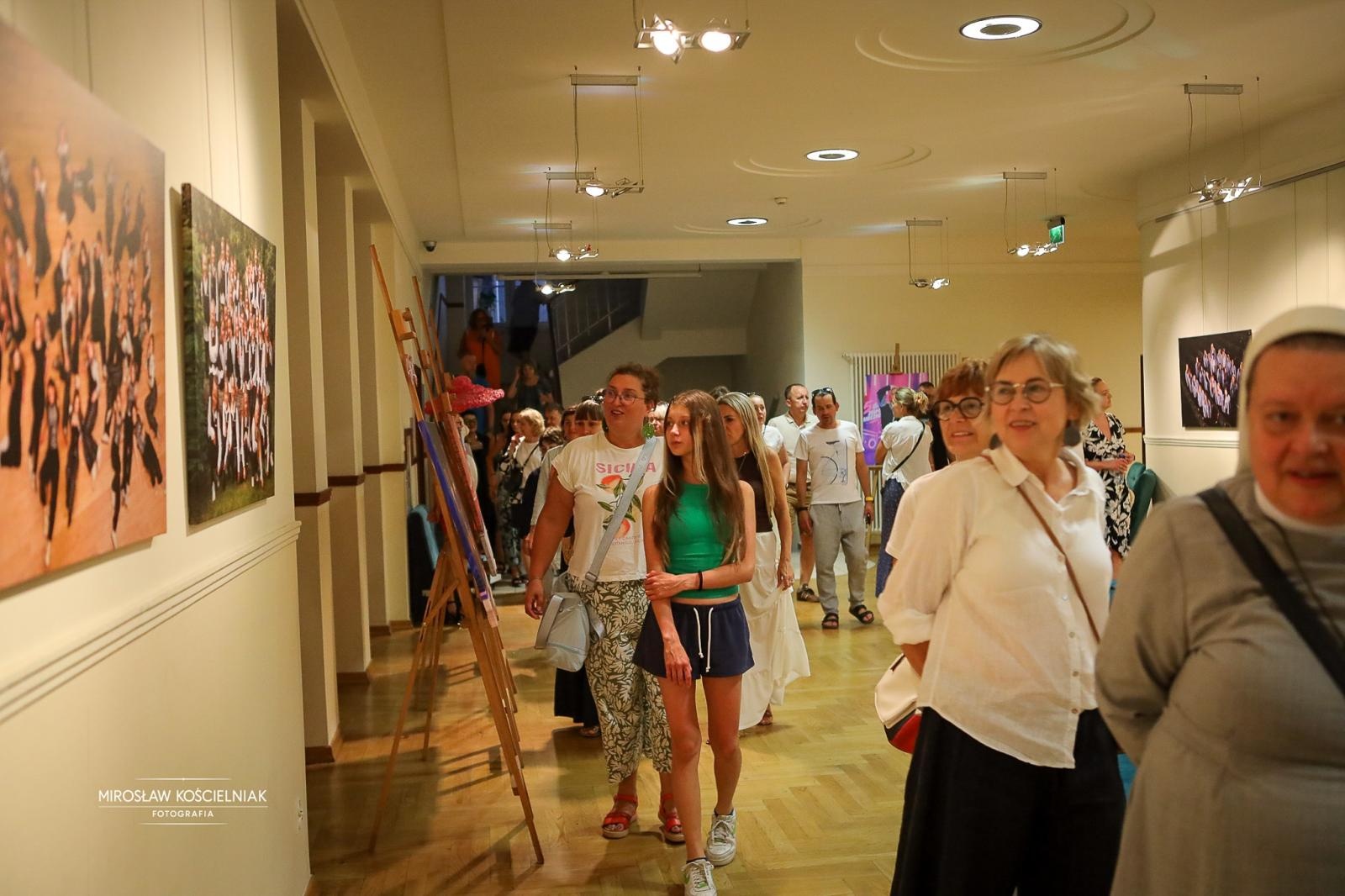 Zdjęcie w galerii na portalu naszraciborz.pl: Noc Kultury 2051 otworzyła jubileusz 25-lecia RCK wiadomości z regionu