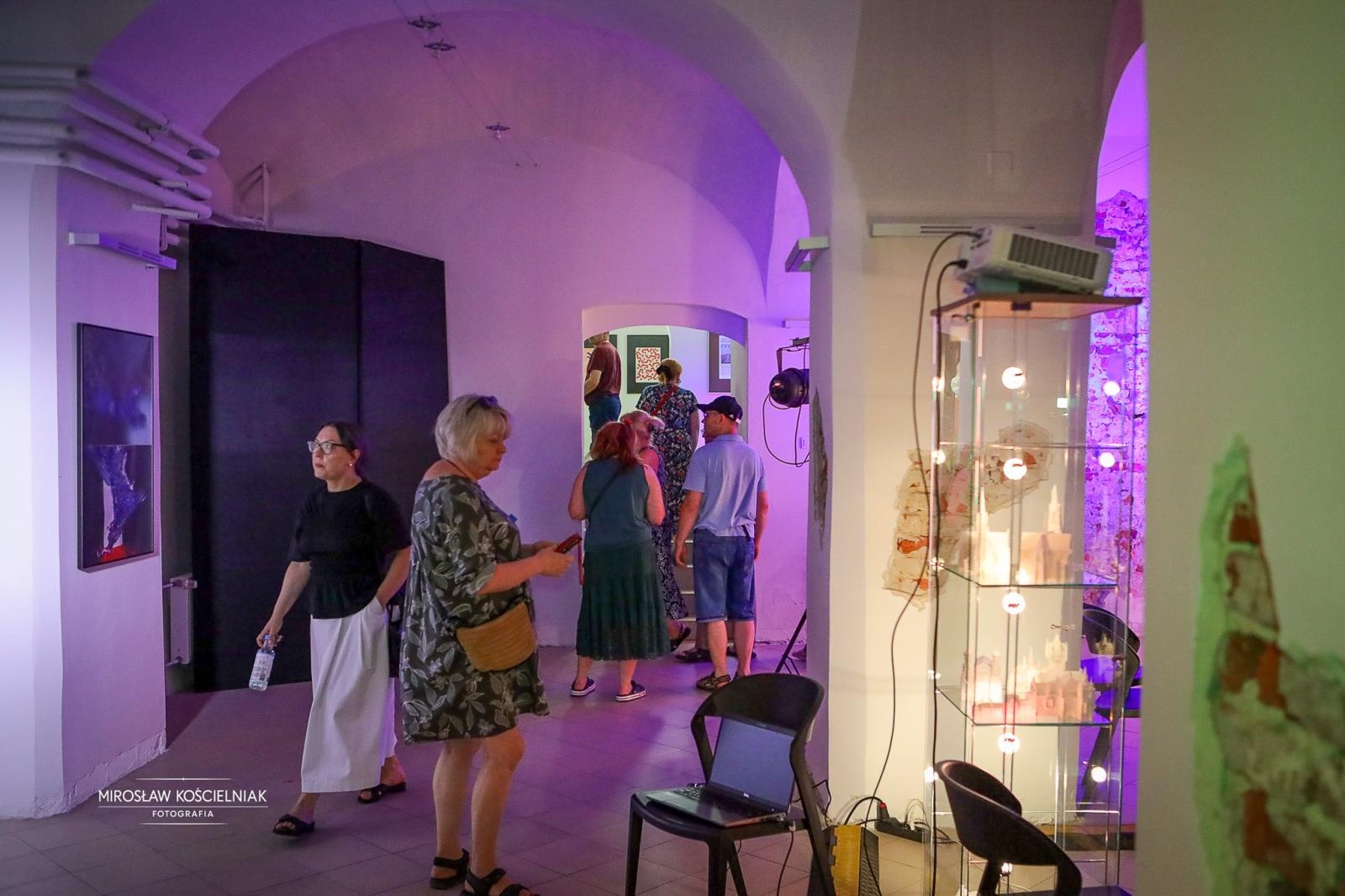 Zdjęcie w galerii na portalu naszraciborz.pl: Noc Kultury 2051 otworzyła jubileusz 25-lecia RCK wiadomości z regionu