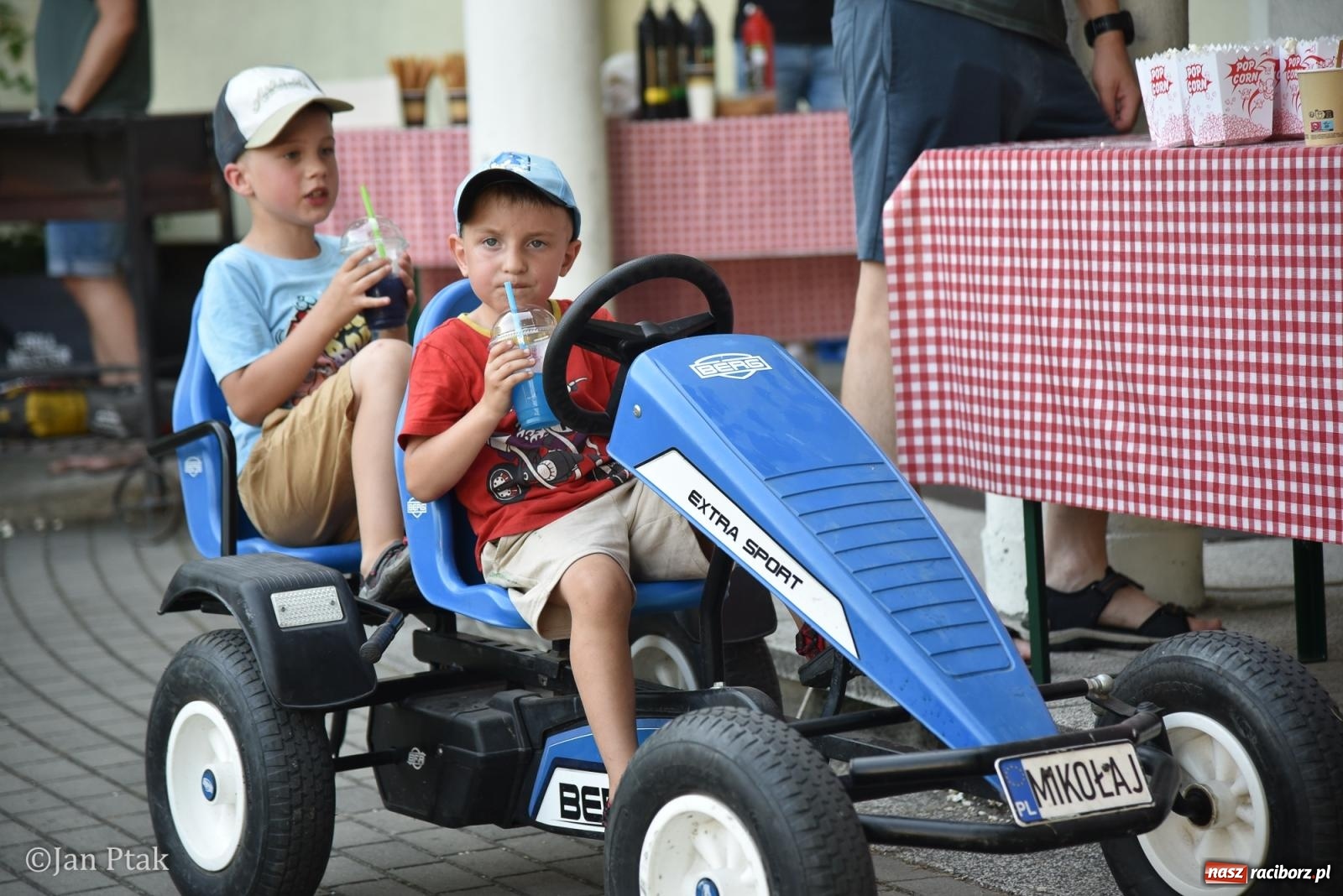 Zdjęcie w galerii na portalu naszraciborz.pl: Płonia świętuje początek lata: Dzielnica pełna energii i sąsiedzkiej integracji [FOTO i WIDEO] wiadomości z regionu