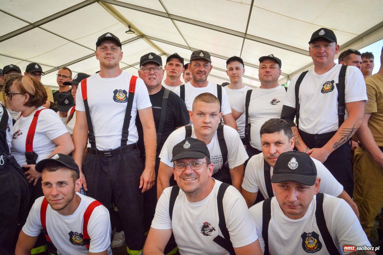 Zdjęcie w galerii na portalu naszraciborz.pl: Emocjonująca rywalizacja w Samborowicach: Strażackie zmagania w pełnym słońcu i dominacja gospodarzy wiadomości z regionu