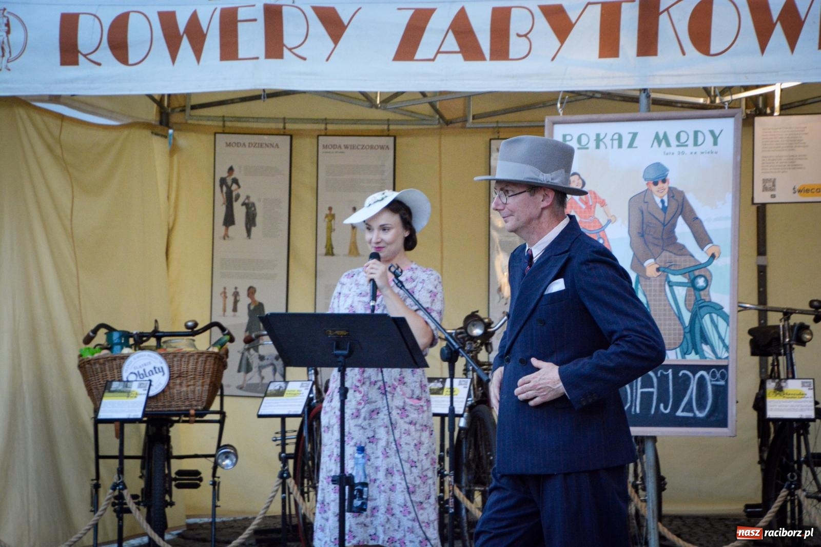 Zdjęcie w galerii na portalu naszraciborz.pl: Przeboje Sopotu i San Remo, ogniowe show, konne przejażdżki i promocja gm. Pietrowice Wielkie – powitanie wakacji na Zamku Piastowskim wiadomości z regionu