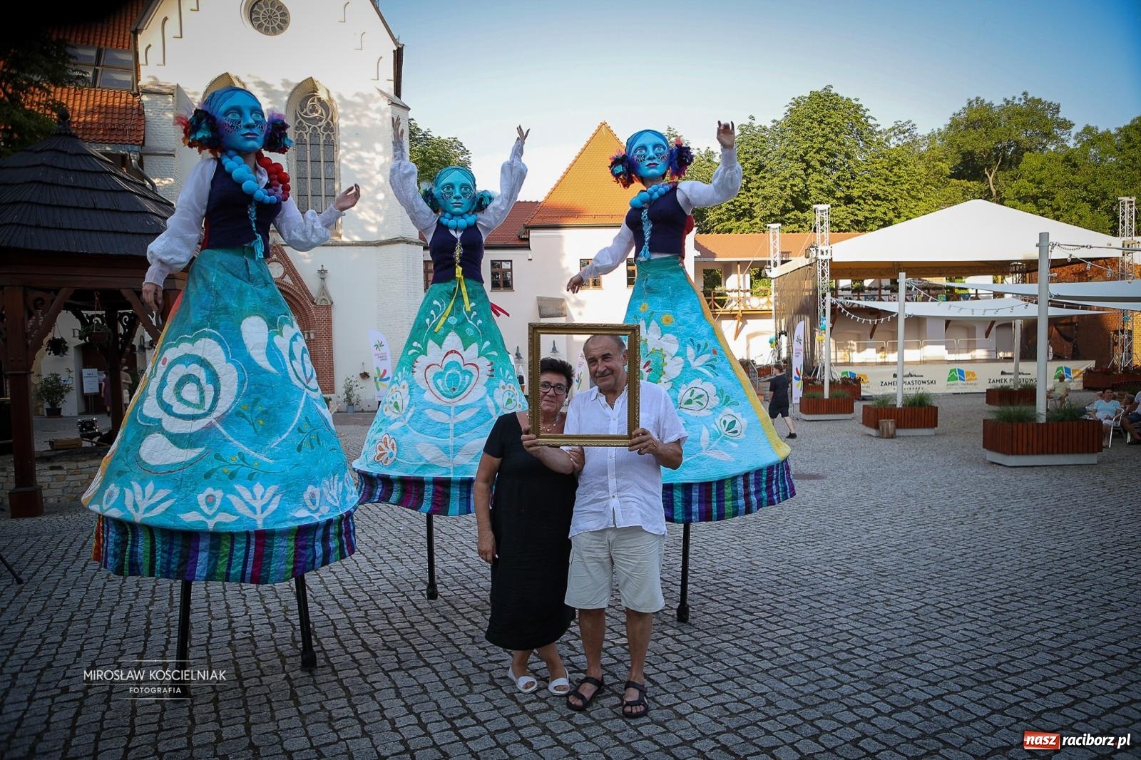 Zdjęcie w galerii na portalu naszraciborz.pl: Muzyczno-folkowe powitanie wakacji na Zamku Piastowskim na bis! wiadomości z regionu