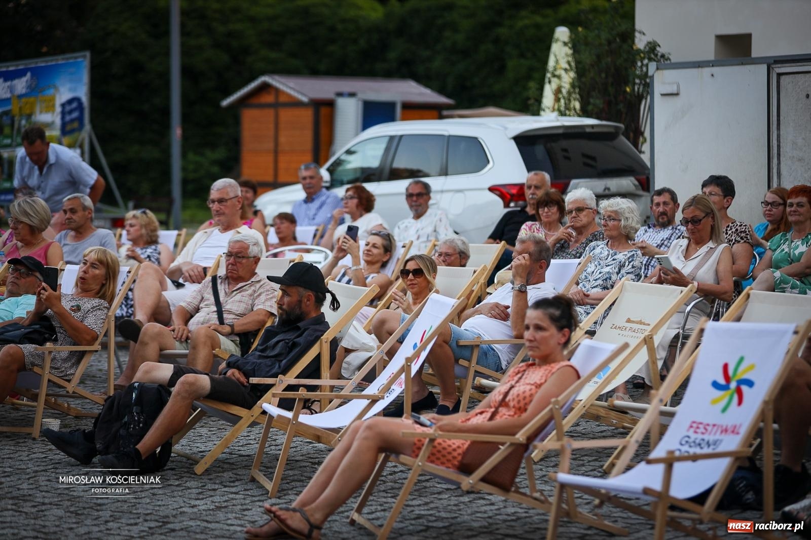 Zdjęcie w galerii na portalu naszraciborz.pl: Muzyczno-folkowe powitanie wakacji na Zamku Piastowskim na bis! wiadomości z regionu