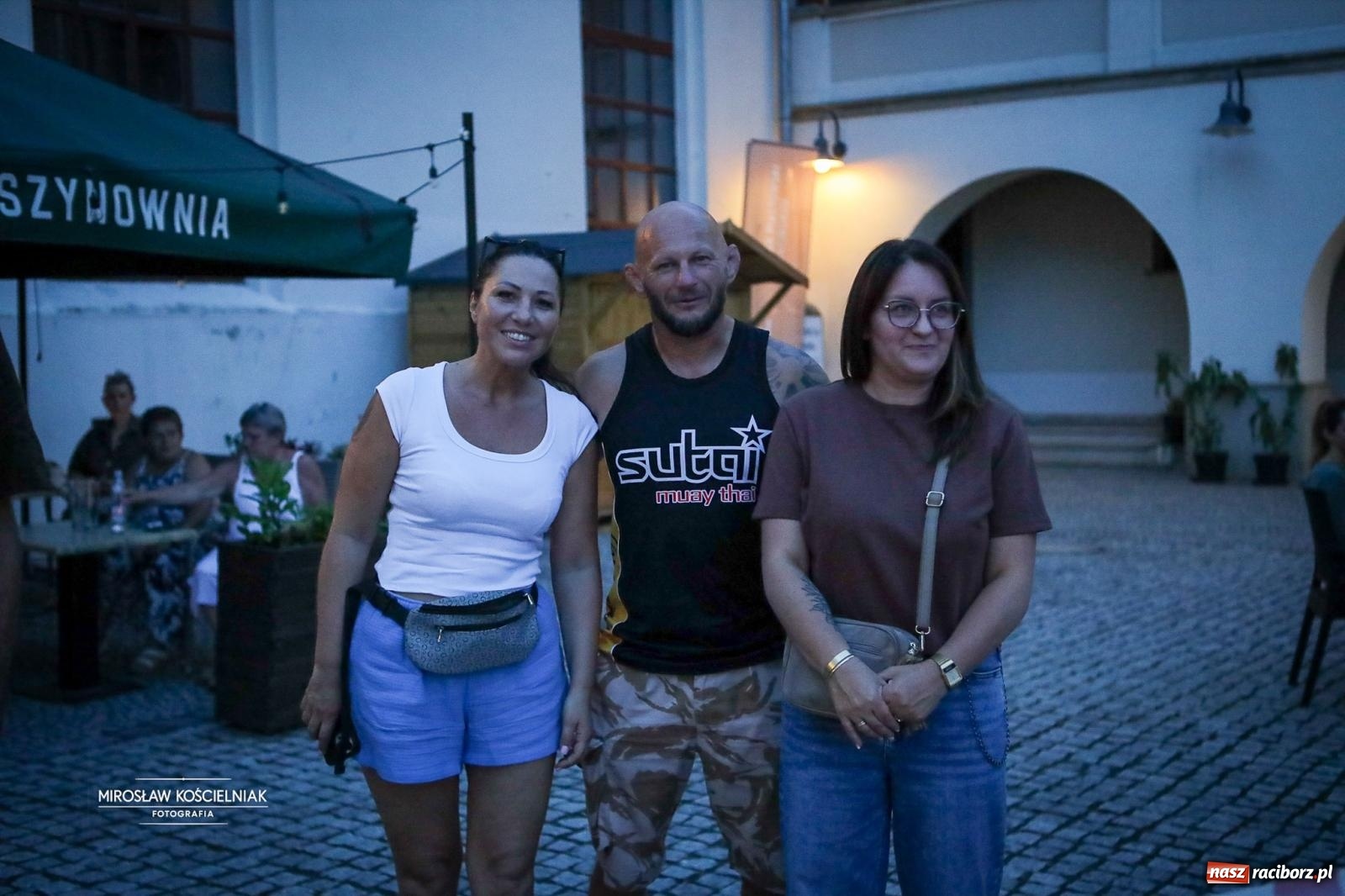Zdjęcie w galerii na portalu naszraciborz.pl: Muzyczno-folkowe powitanie wakacji na Zamku Piastowskim na bis! wiadomości z regionu