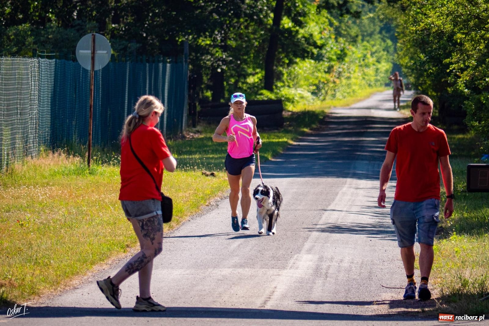 Zdjęcie w galerii na portalu naszraciborz.pl: Dogtrekking w Nędzy przyciągnął tłumy. Sport i pomoc zwierzętom podczas VI Festiwalu Górnej Odry [FOTO] wiadomości z regionu