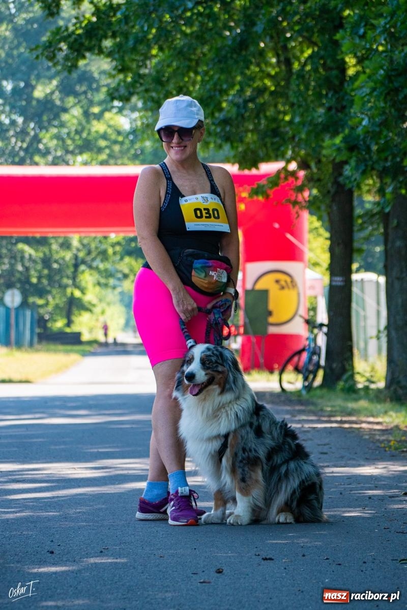 Zdjęcie w galerii na portalu naszraciborz.pl: Dogtrekking w Nędzy przyciągnął tłumy. Sport i pomoc zwierzętom podczas VI Festiwalu Górnej Odry [FOTO] wiadomości z regionu