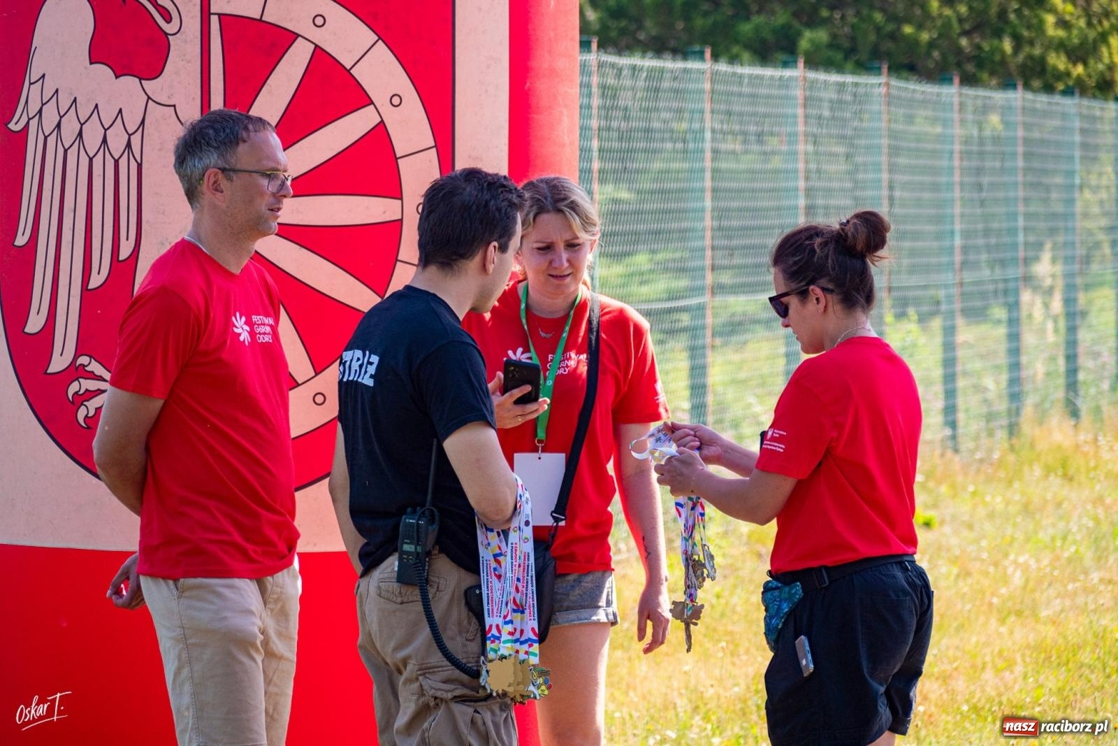 Zdjęcie w galerii na portalu naszraciborz.pl: Dogtrekking w Nędzy przyciągnął tłumy. Sport i pomoc zwierzętom podczas VI Festiwalu Górnej Odry [FOTO] wiadomości z regionu