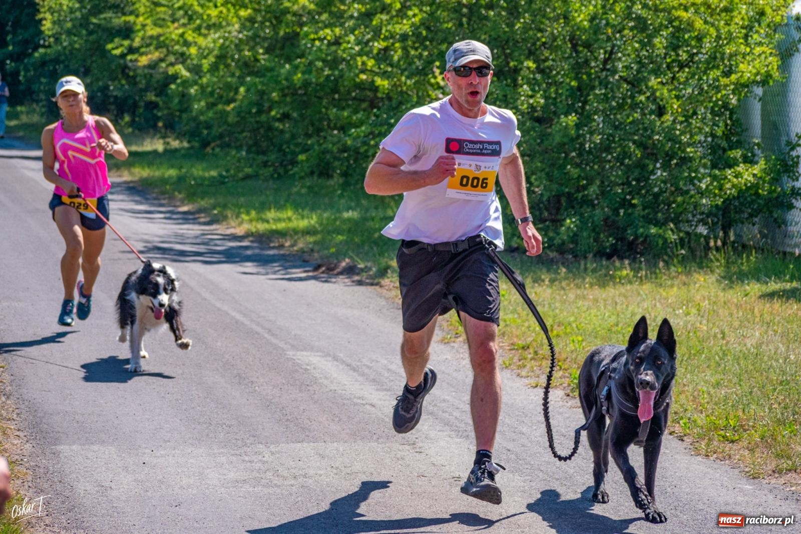 Zdjęcie w galerii na portalu naszraciborz.pl: Dogtrekking w Nędzy przyciągnął tłumy. Sport i pomoc zwierzętom podczas VI Festiwalu Górnej Odry [FOTO] wiadomości z regionu